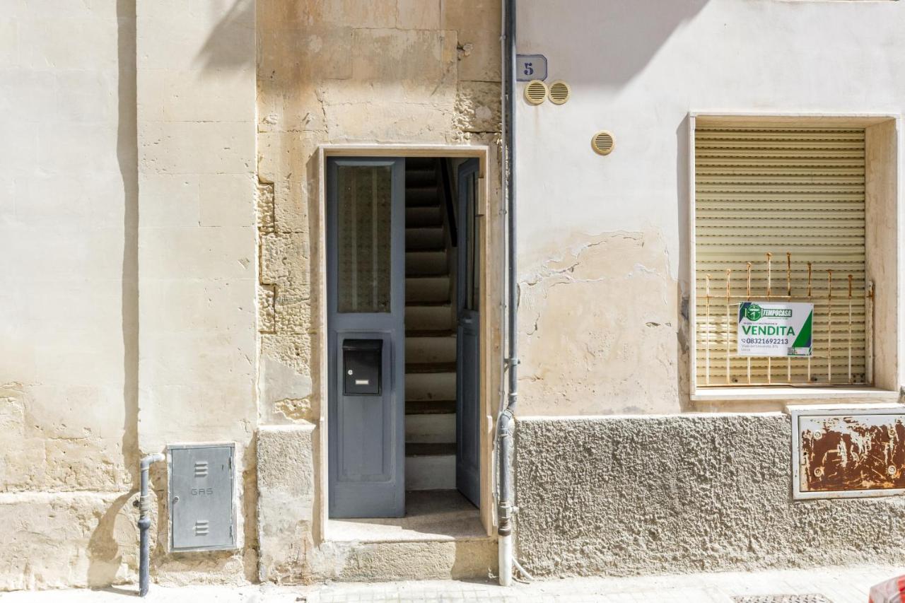 Ferienwohnung Lecce Center Charming Flat With Terrace Exterior foto