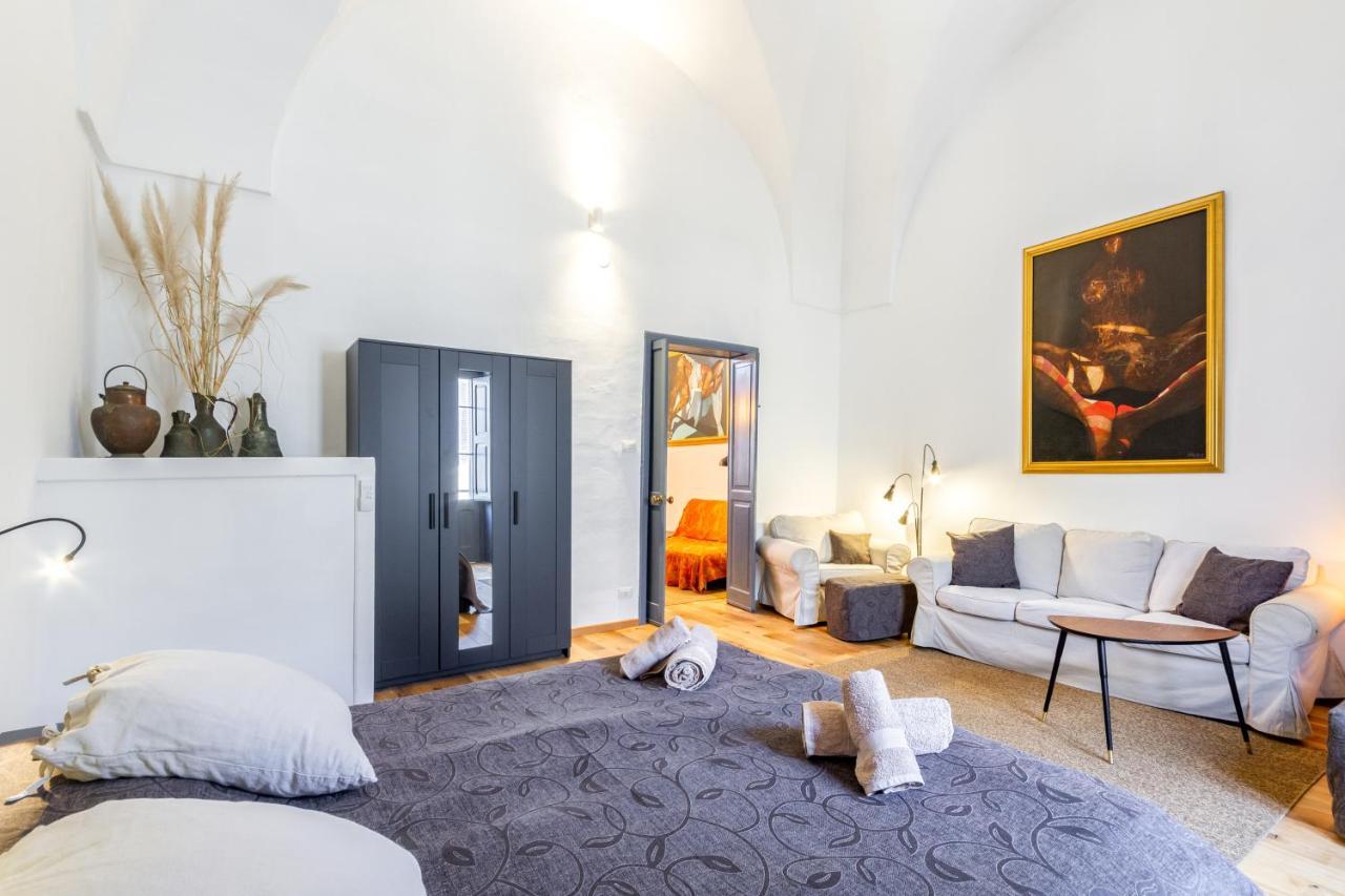 Ferienwohnung Lecce Center Charming Flat With Terrace Exterior foto